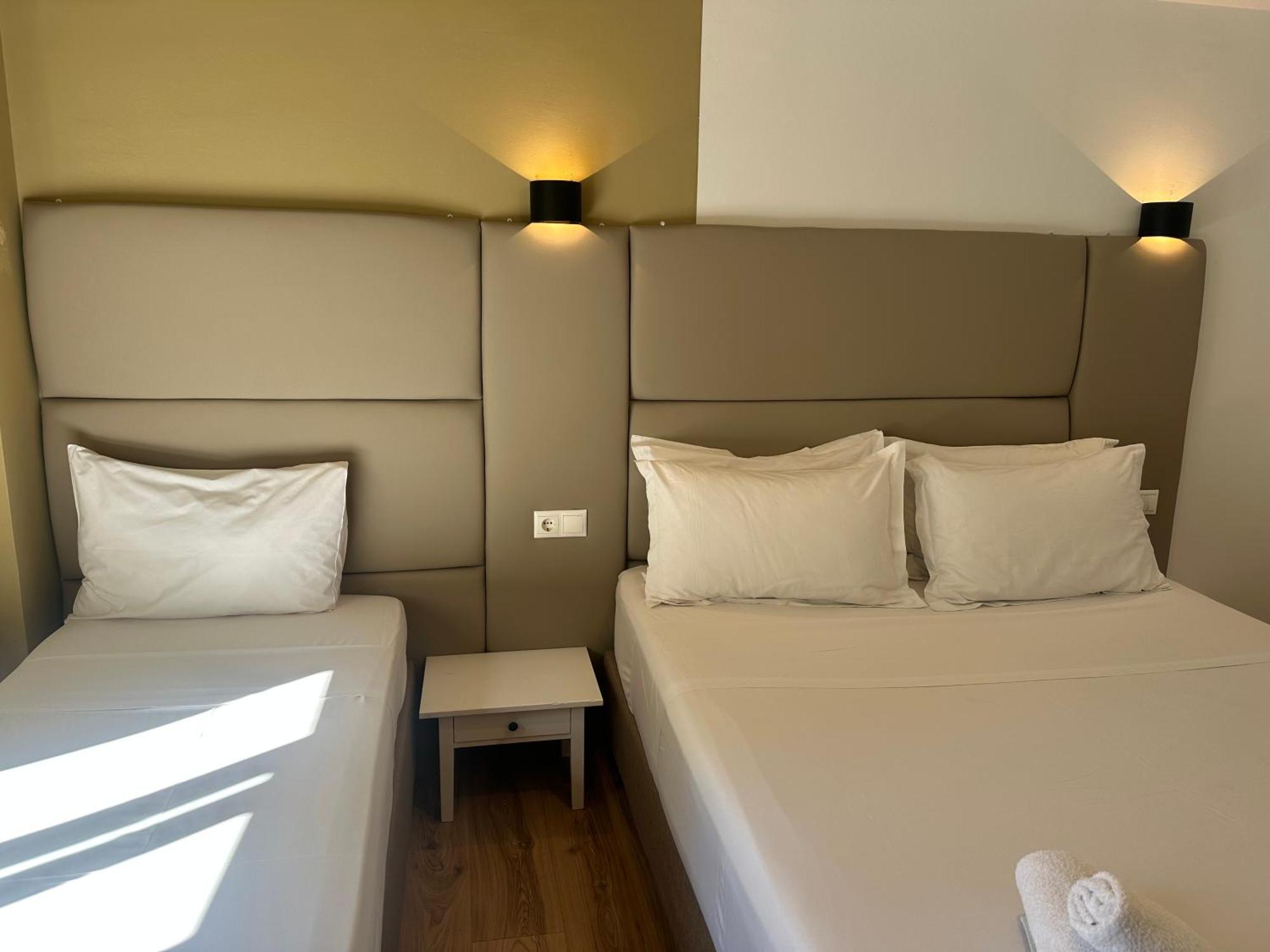 Hotel_Tier Athene Buitenkant foto